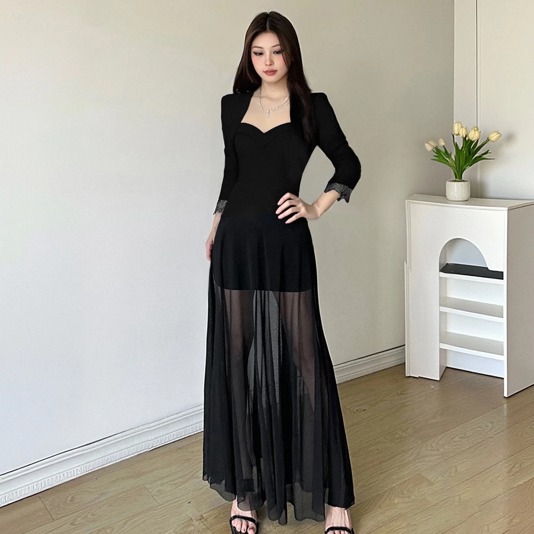 A【两件套】御姐气质网纱拼接黑色吊带连衣裙短款外套两件套D0477