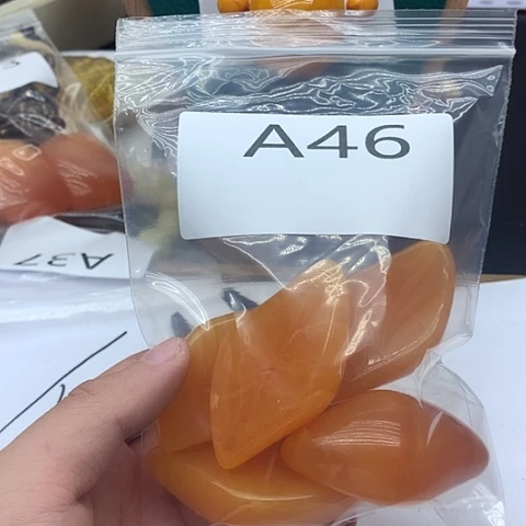 琥珀颈饰未镶嵌A46