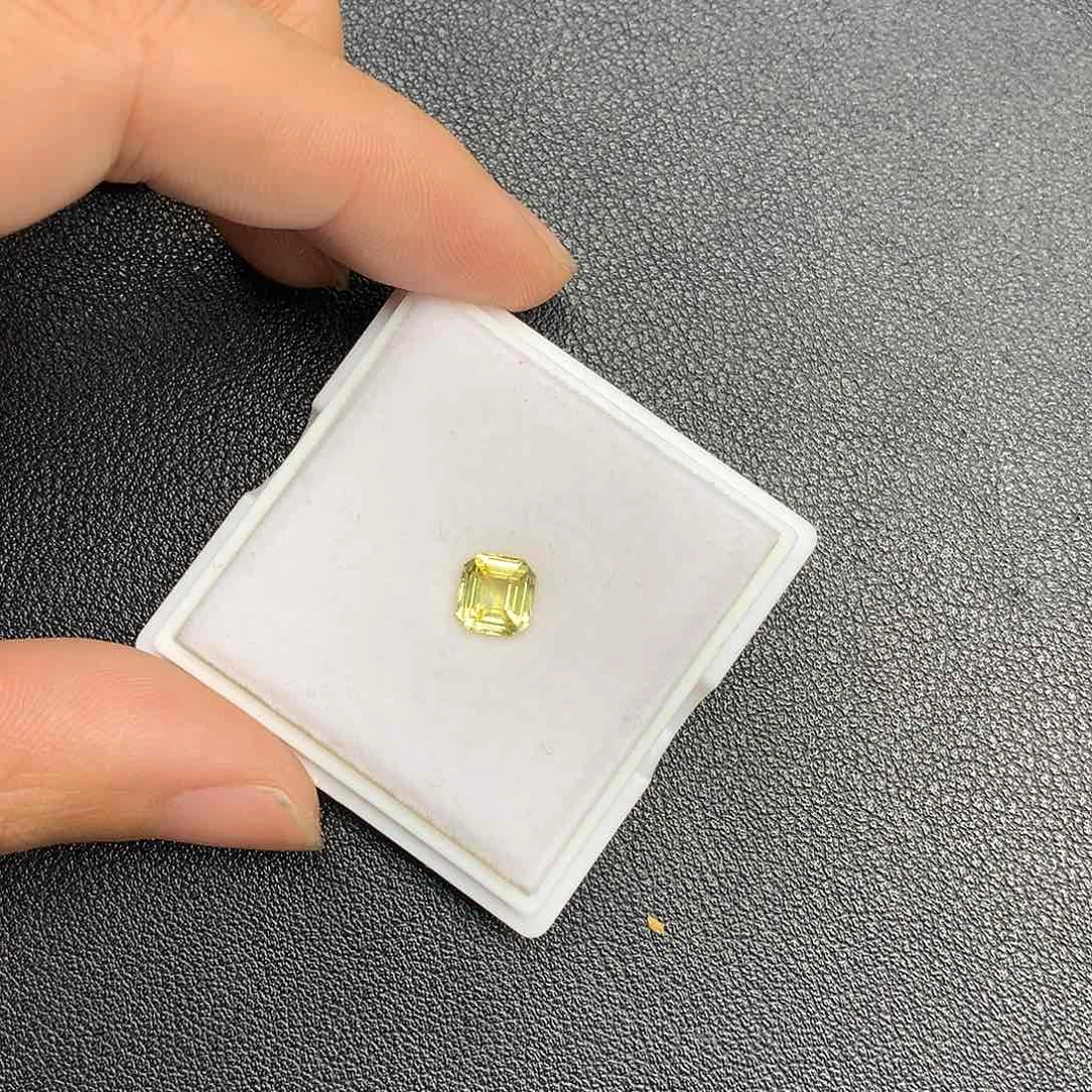 蓝宝石裸石未镶嵌无烧1.54克拉