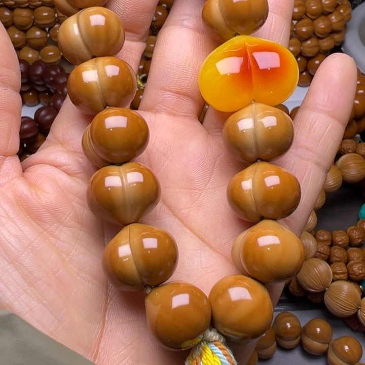 吊坠橄榄核聚宝盆