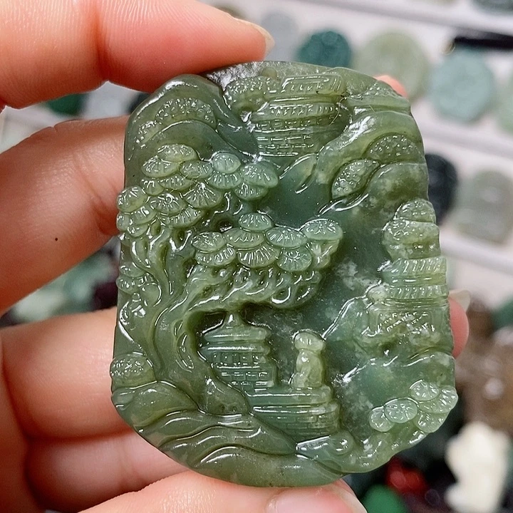 和田玉颈饰未镶嵌