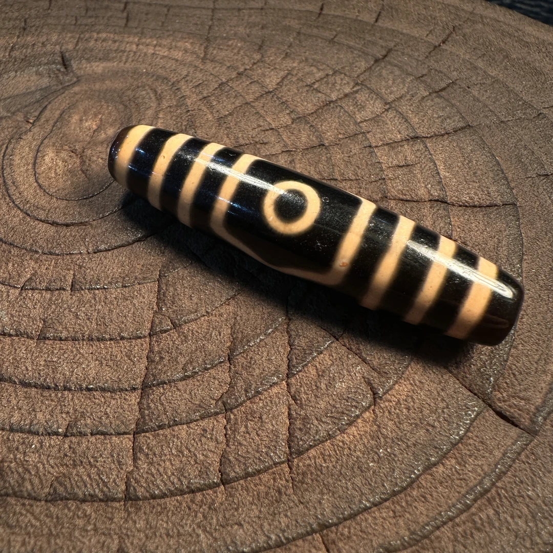 20世纪牙黄高油 宝盖三眼玛瑙珠 大尺寸12x58mm  777-188