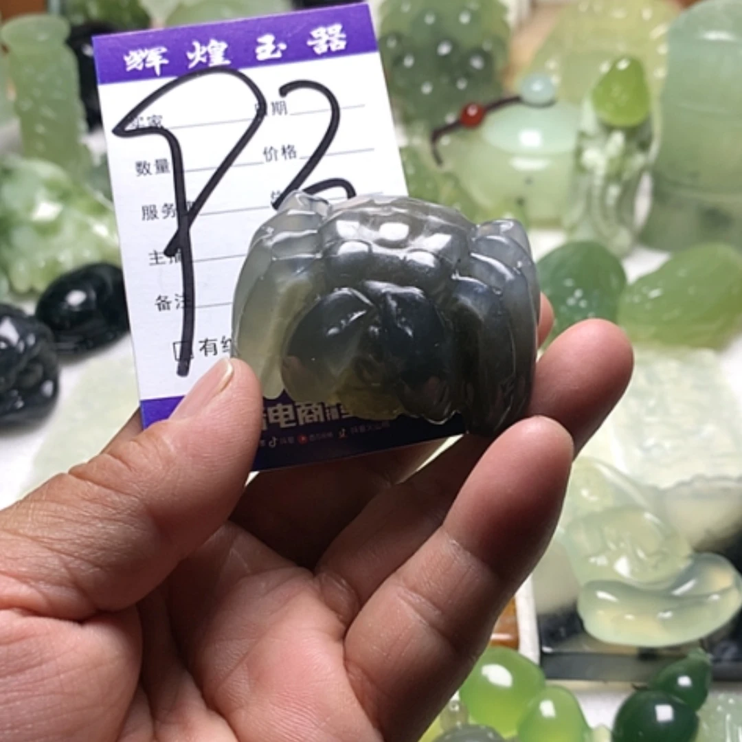 【闪购商品】蛇纹石玉未镶嵌颈饰乾*哆