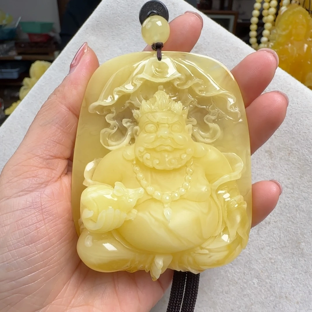 蜜蜡未镶嵌珠宝奇石