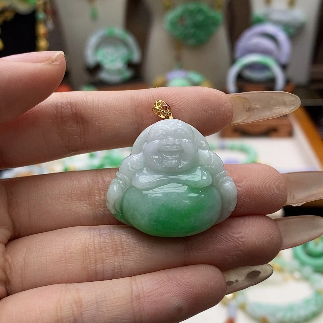 颈饰未镶嵌翡翠吊坠