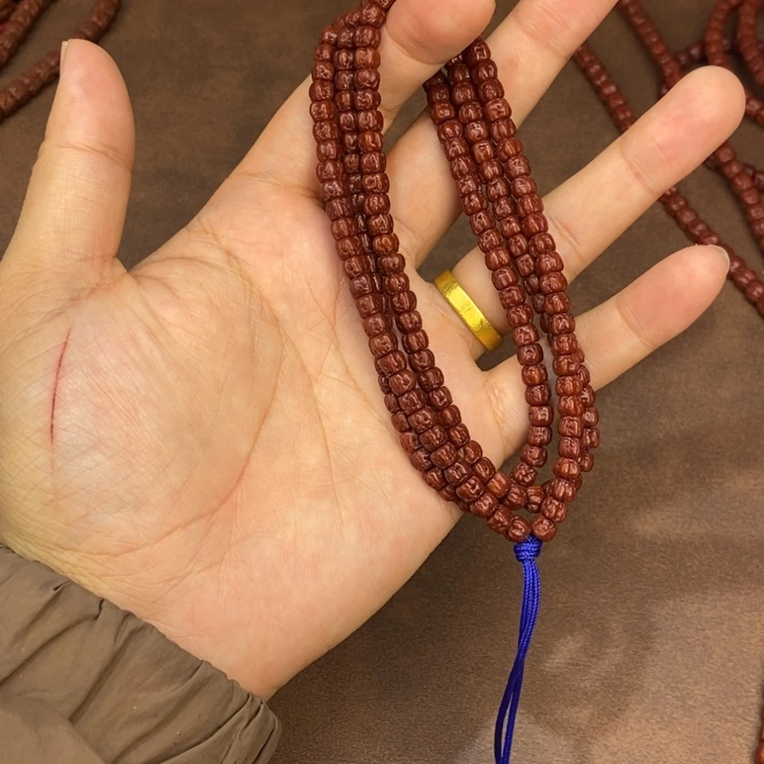 啉***生吊坠金刚菩提佛手