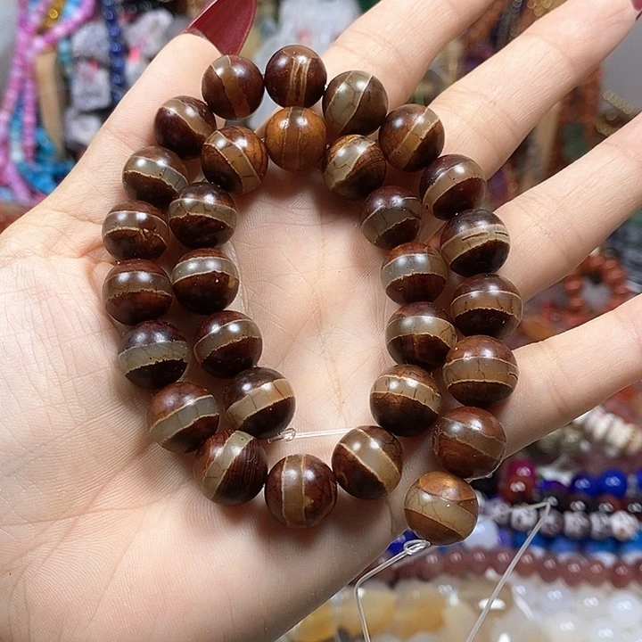 玛瑙/玉髓未镶嵌珠宝半成品一线玛瑙卡12mm