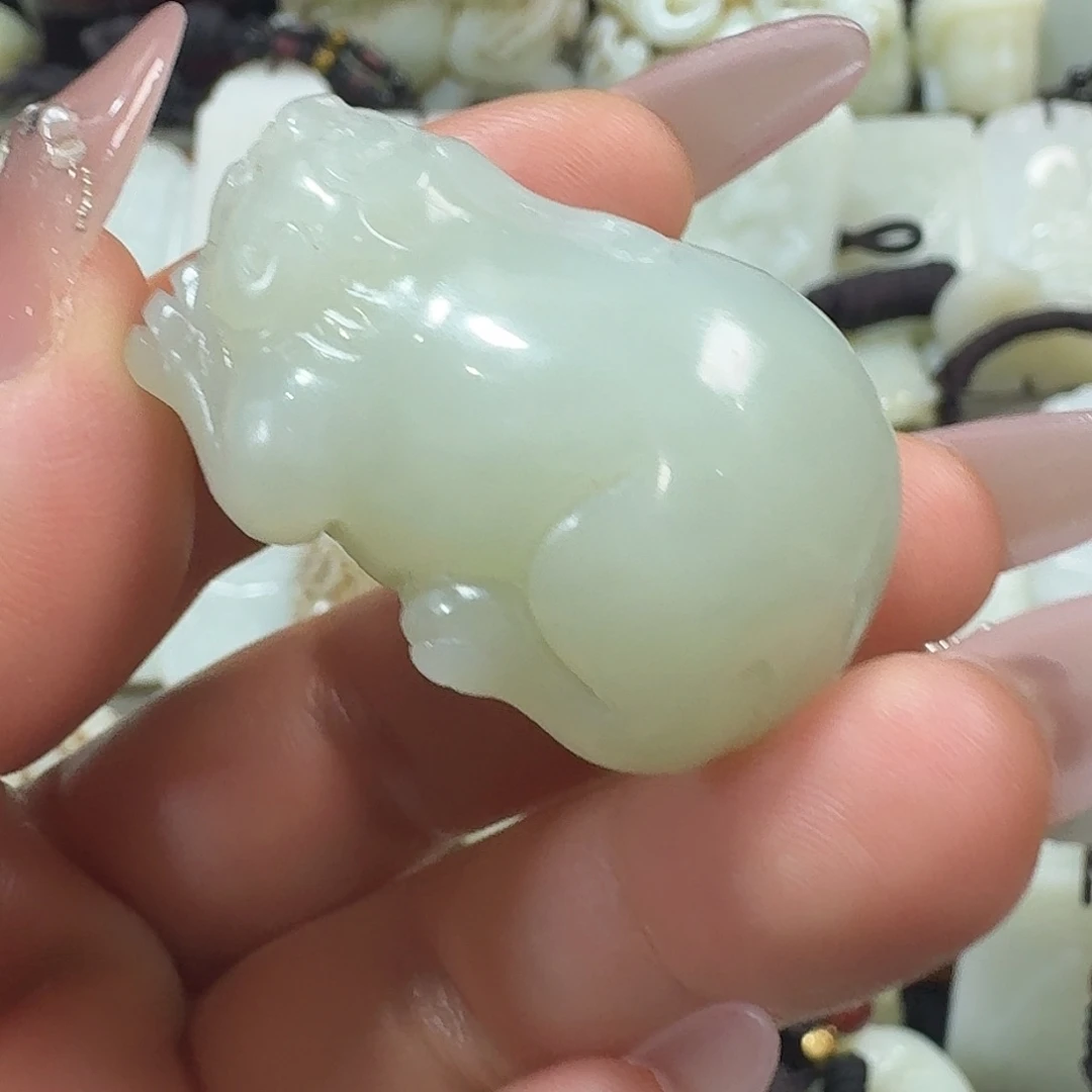 和田玉未镶嵌挂件