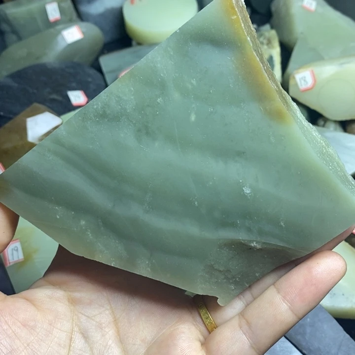 未镶嵌和田玉挂件