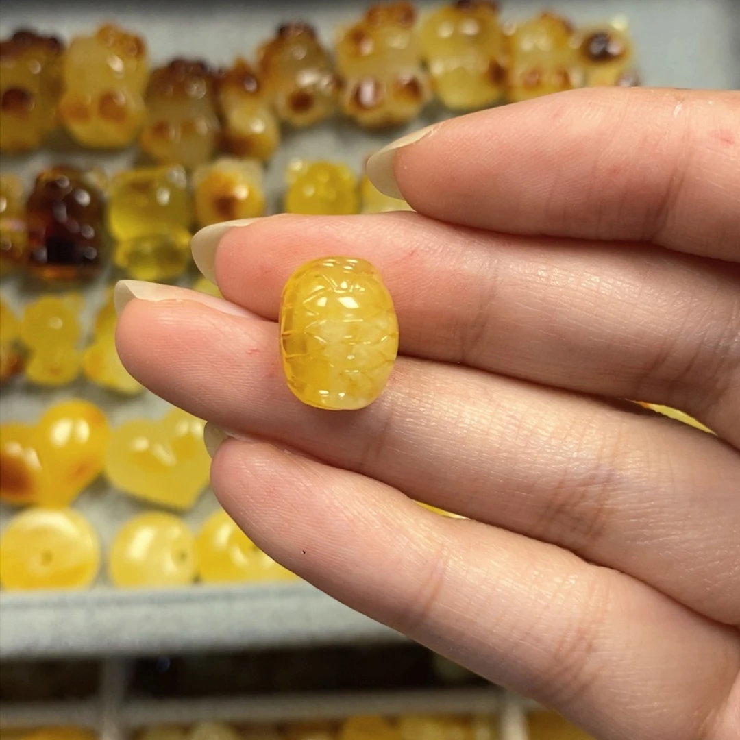 未镶嵌颈饰蜜蜡路****回富甲天下