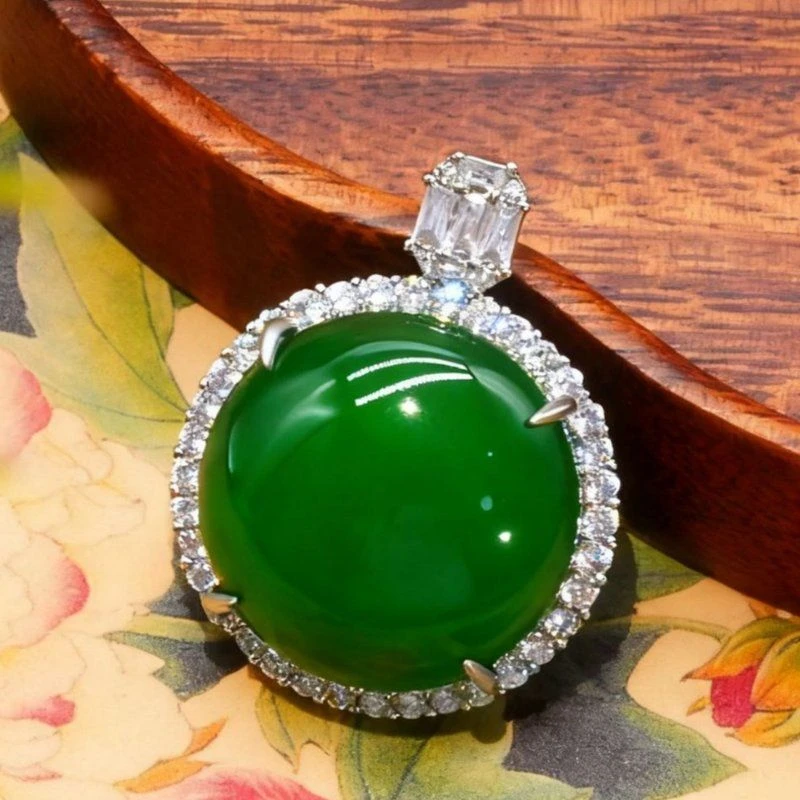 8080冰种正阳绿无事牌圆形玉髓平安牌女新中式多