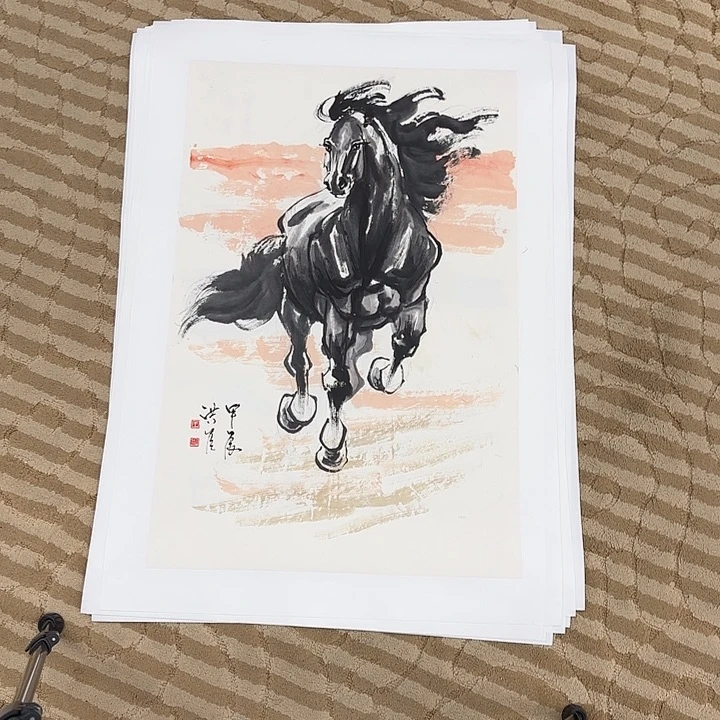 国画花鸟等多种鸟类的栖息