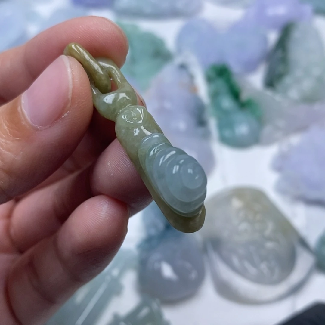 颈饰未镶嵌翡翠翡翠