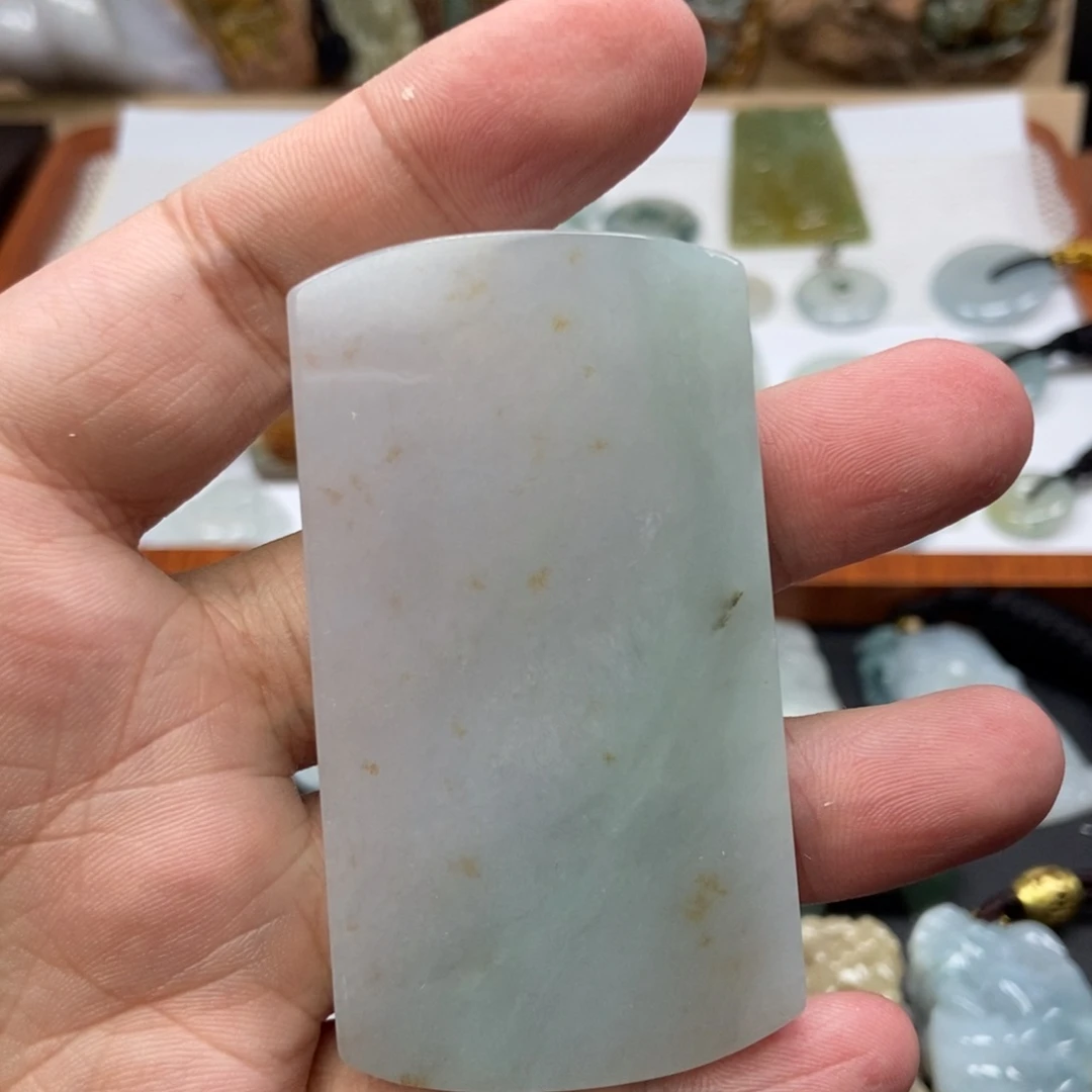 翡翠未镶嵌颈饰桂花无事牌  天然缅甸ａ货翡翠