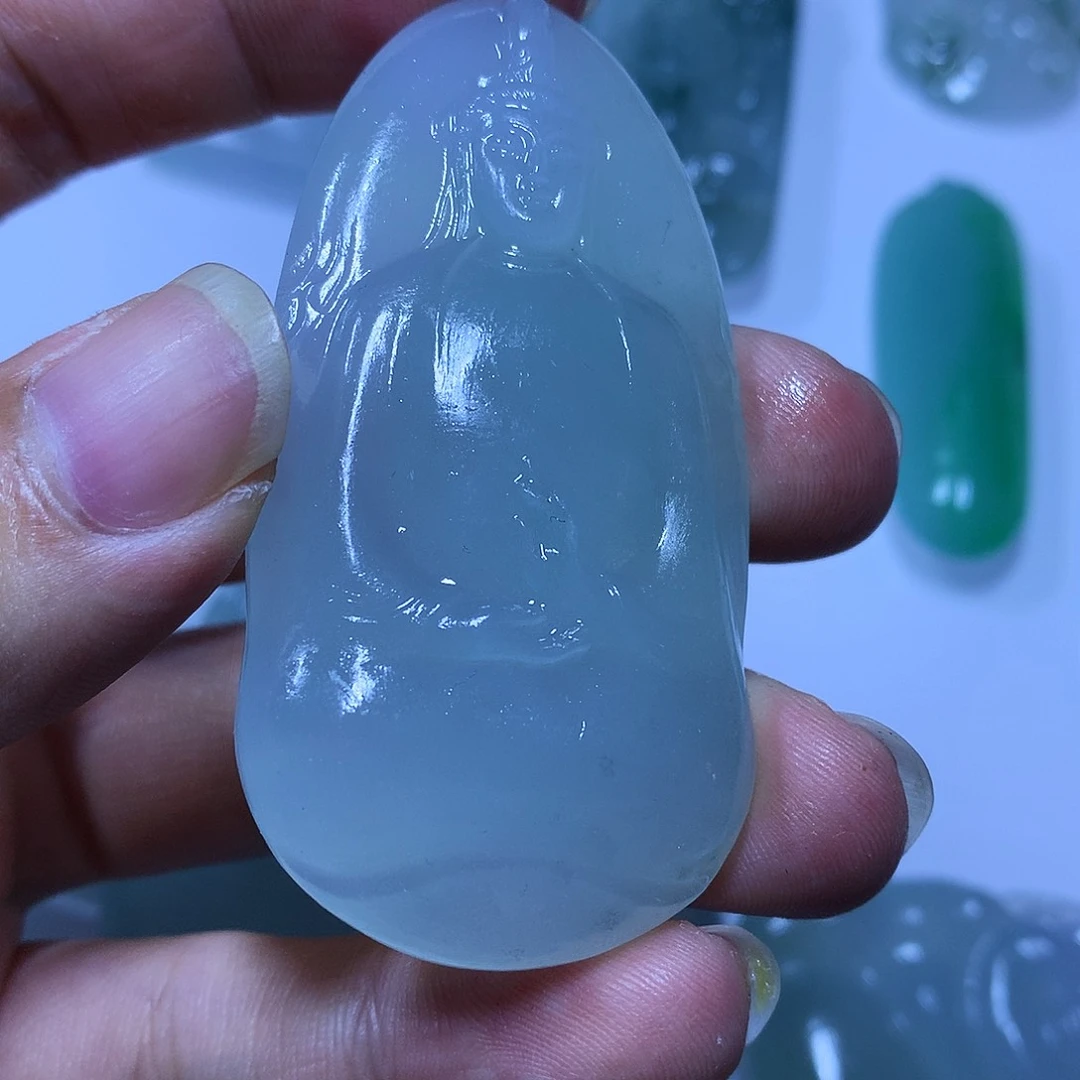 翡翠未镶嵌颈饰111111111111