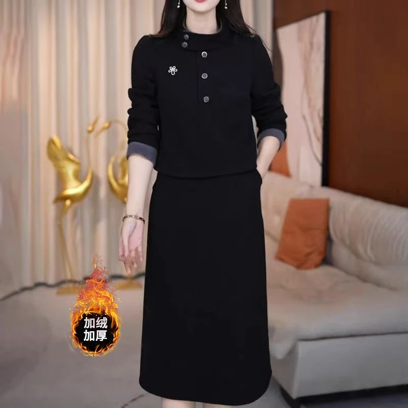 8134假两件秋冬款连衣裙女冬季新款加厚配大打底内搭中长裙