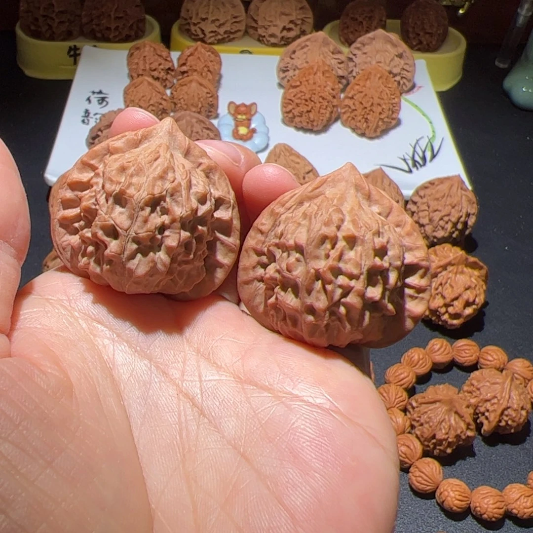 文玩核桃把件o****o段誉