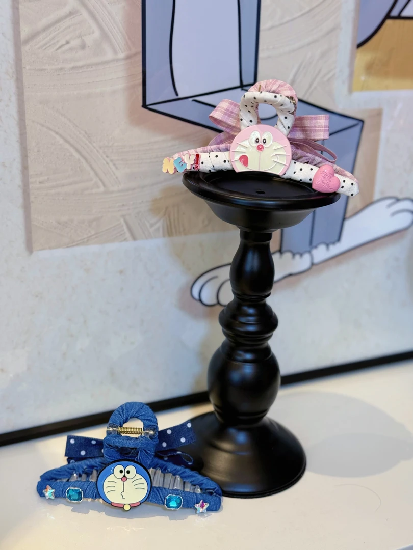 21147哆啦A梦抓夹