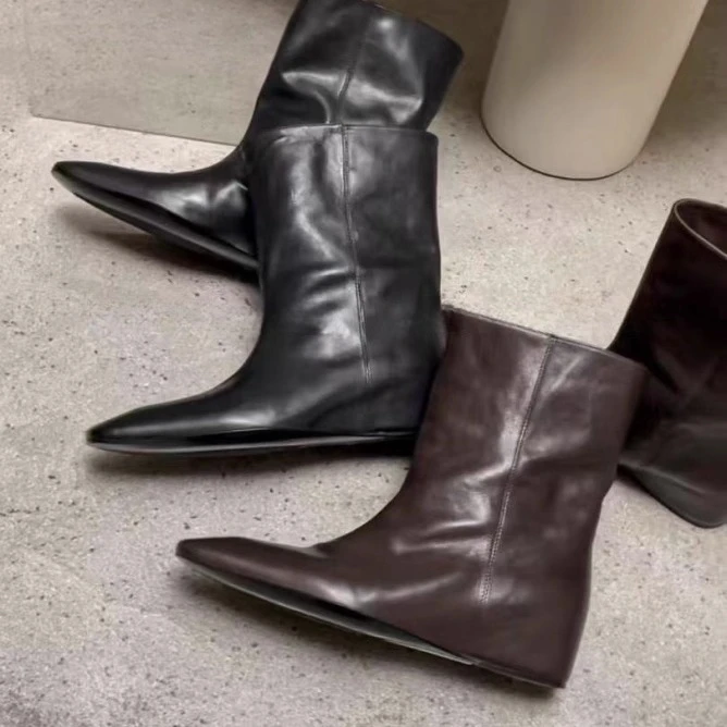 【万达撤柜】牛皮版~秋冬新款复古方头内增高宽筒套筒中筒靴时尚