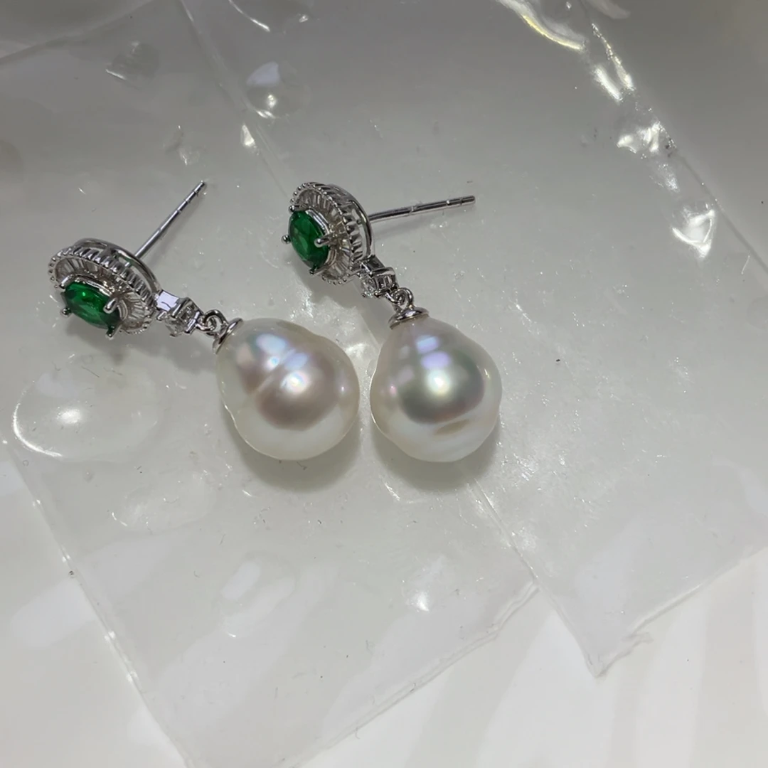 落***游银S925镶嵌海水珍珠耳饰