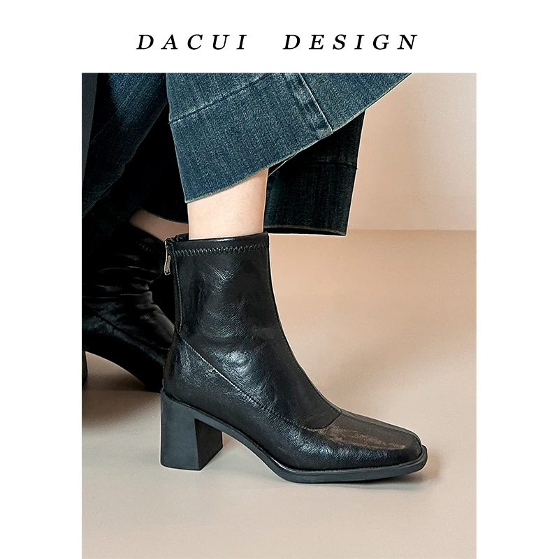 奥黛丽好笨气质短靴女2025秋冬弹力瘦瘦靴方头靴软皮不累脚粗跟靴