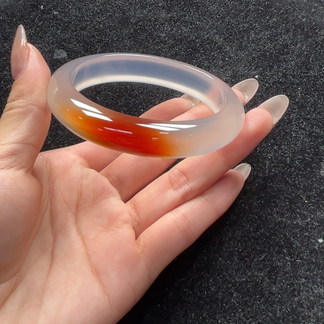 手镯玛瑙/玉髓未镶嵌