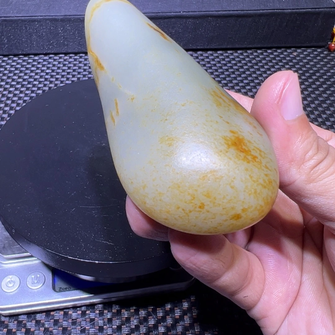 吊坠(不含链)未镶嵌和田玉（子料）146