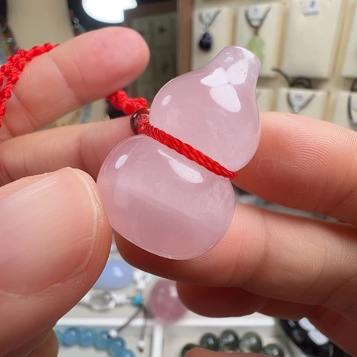 未镶嵌芙蓉石颈饰天然粉晶葫芦