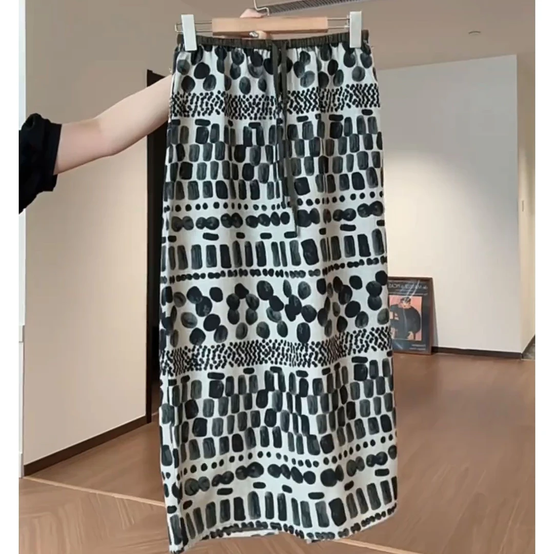 复古百搭休闲半身裙2025夏季新款设计感宽松遮肚显瘦减龄印花裙子