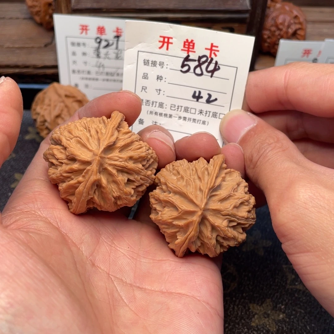 把件文玩核桃文玩核桃