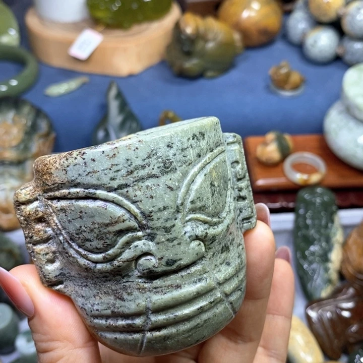 岫岩河磨玉（透闪石质玉）未镶嵌摆件