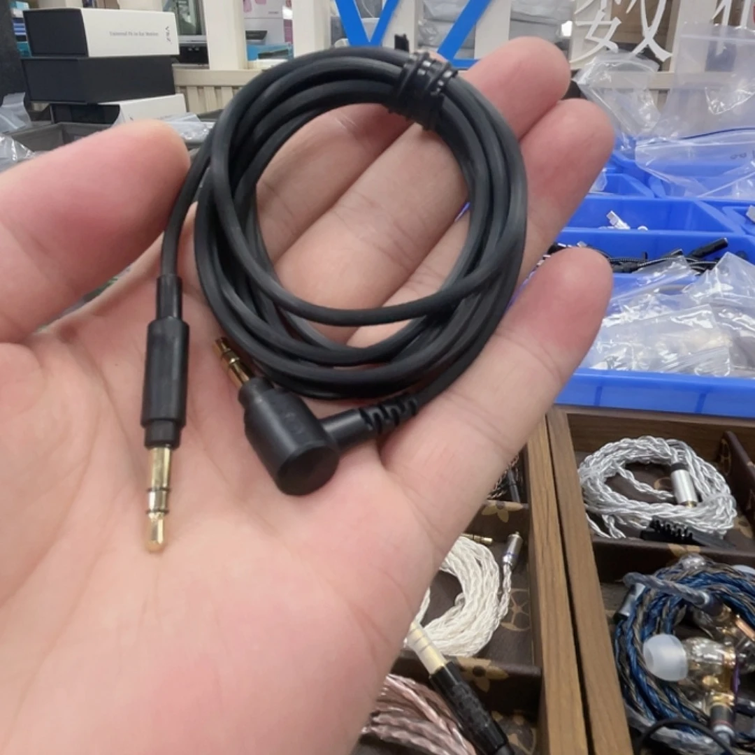 大法音频线黑色简易包装