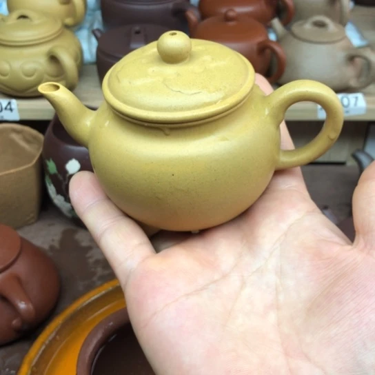 茶壶紫砂黄段泥大彬如意150豪升左右