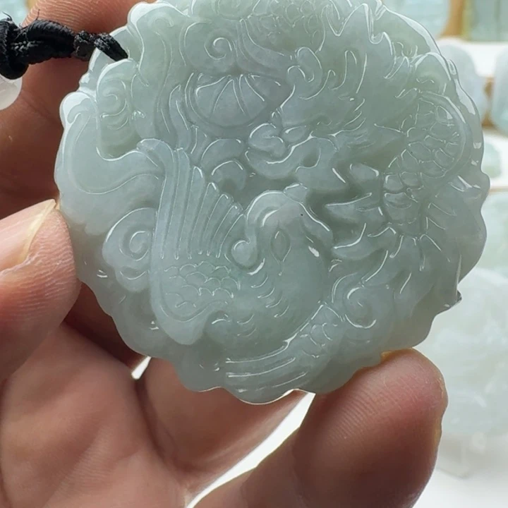 翡翠未镶嵌颈饰天然缅甸A货翡翠