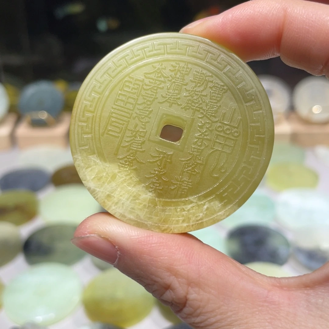 岫玉未镶嵌颈饰颈饰6