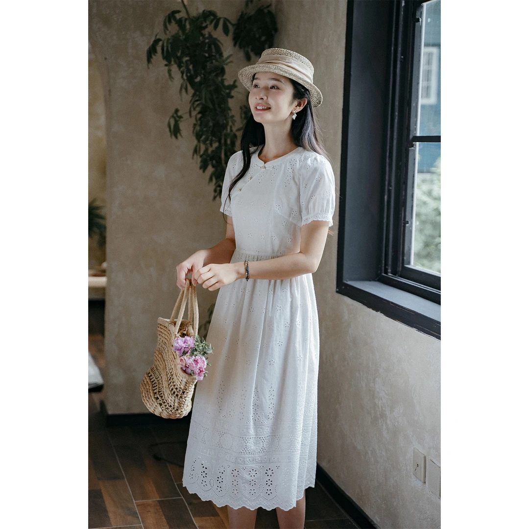 红念白色新中式纯棉刺绣改良版旗袍连衣裙女短袖夏季2025新款裙子