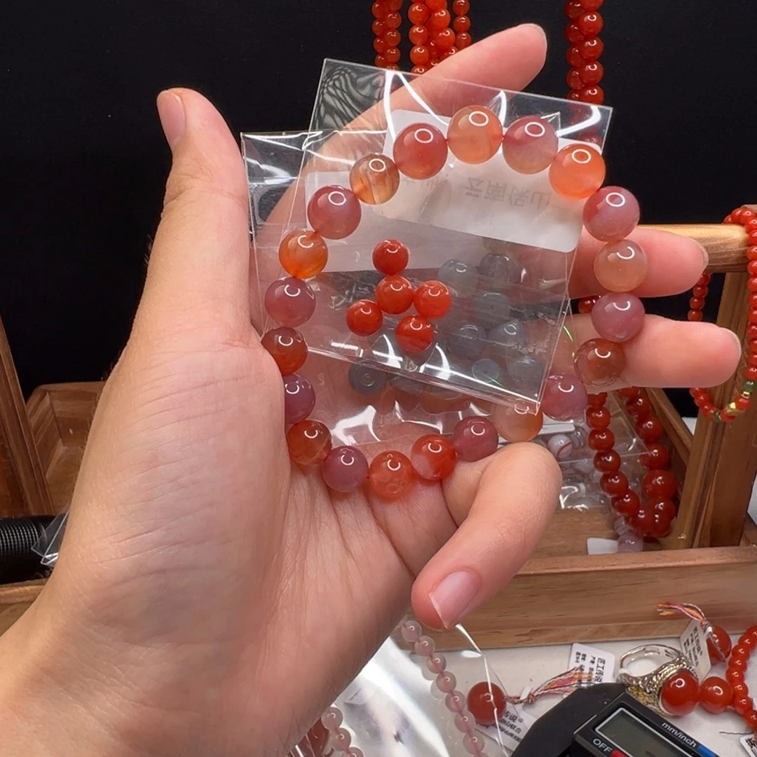 南红玛瑙手串未镶嵌36