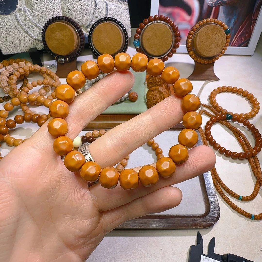 猴头核桃手串卧****?猴头奶酪 配饰串好