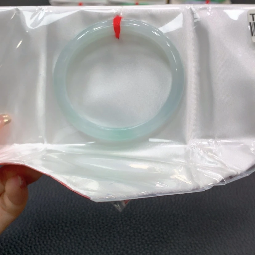 【闪购商品】翡翠手镯未镶嵌翡翠