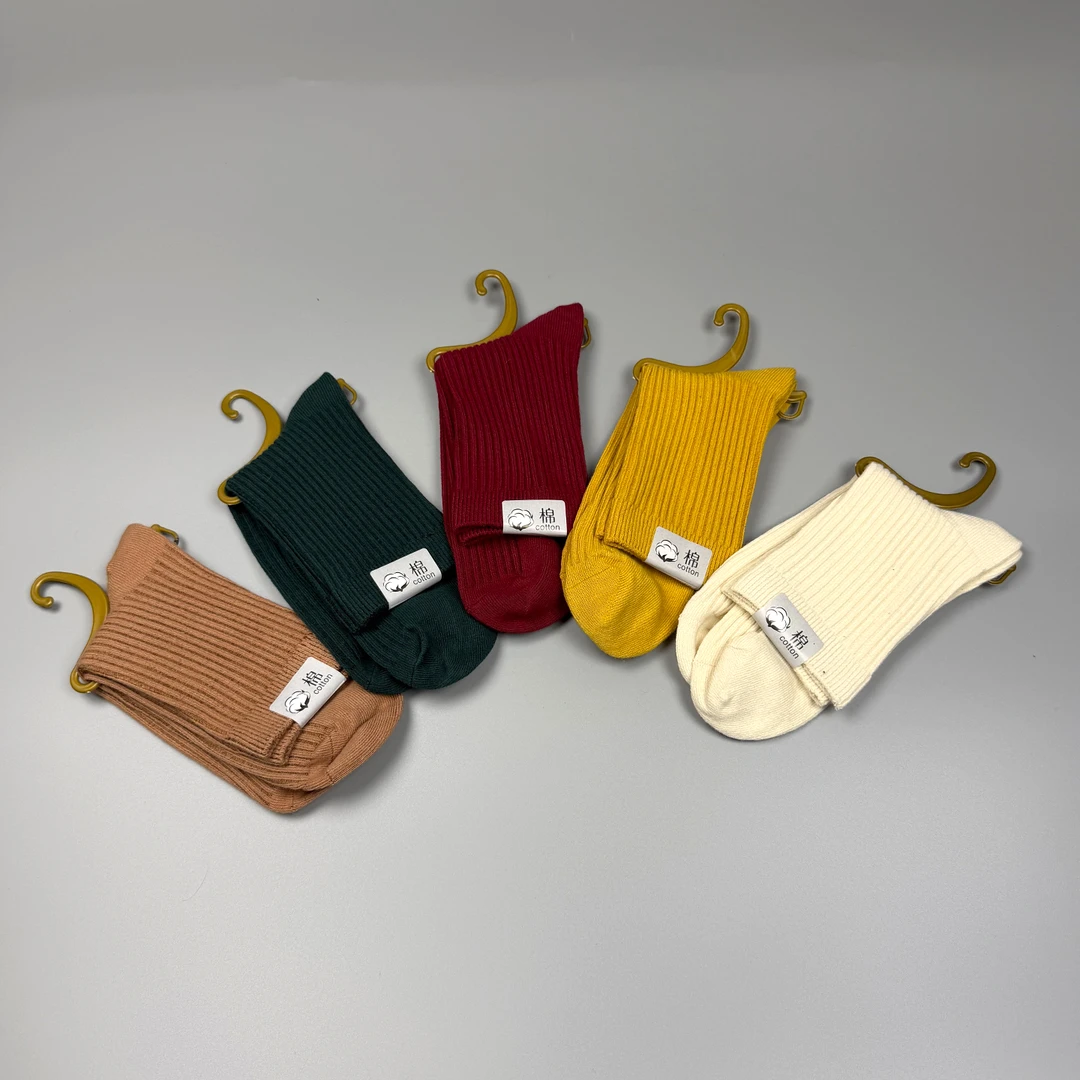 多巴胺色系秋冬季纯色中筒袜保暖透气ins百搭春秋纯棉女袜子5双装