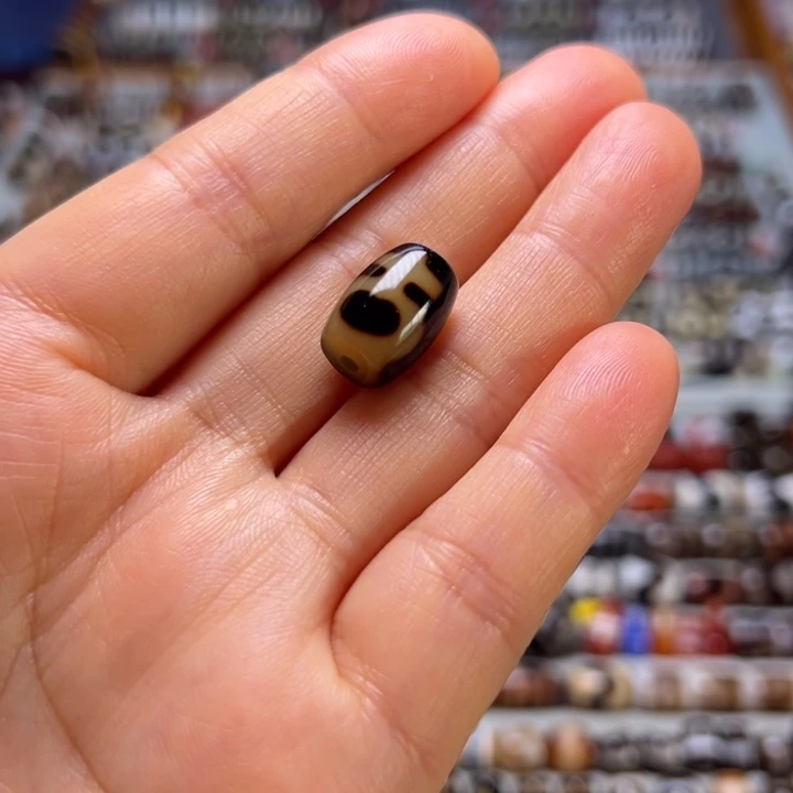 虓***玛瑙/玉髓未镶嵌颈饰