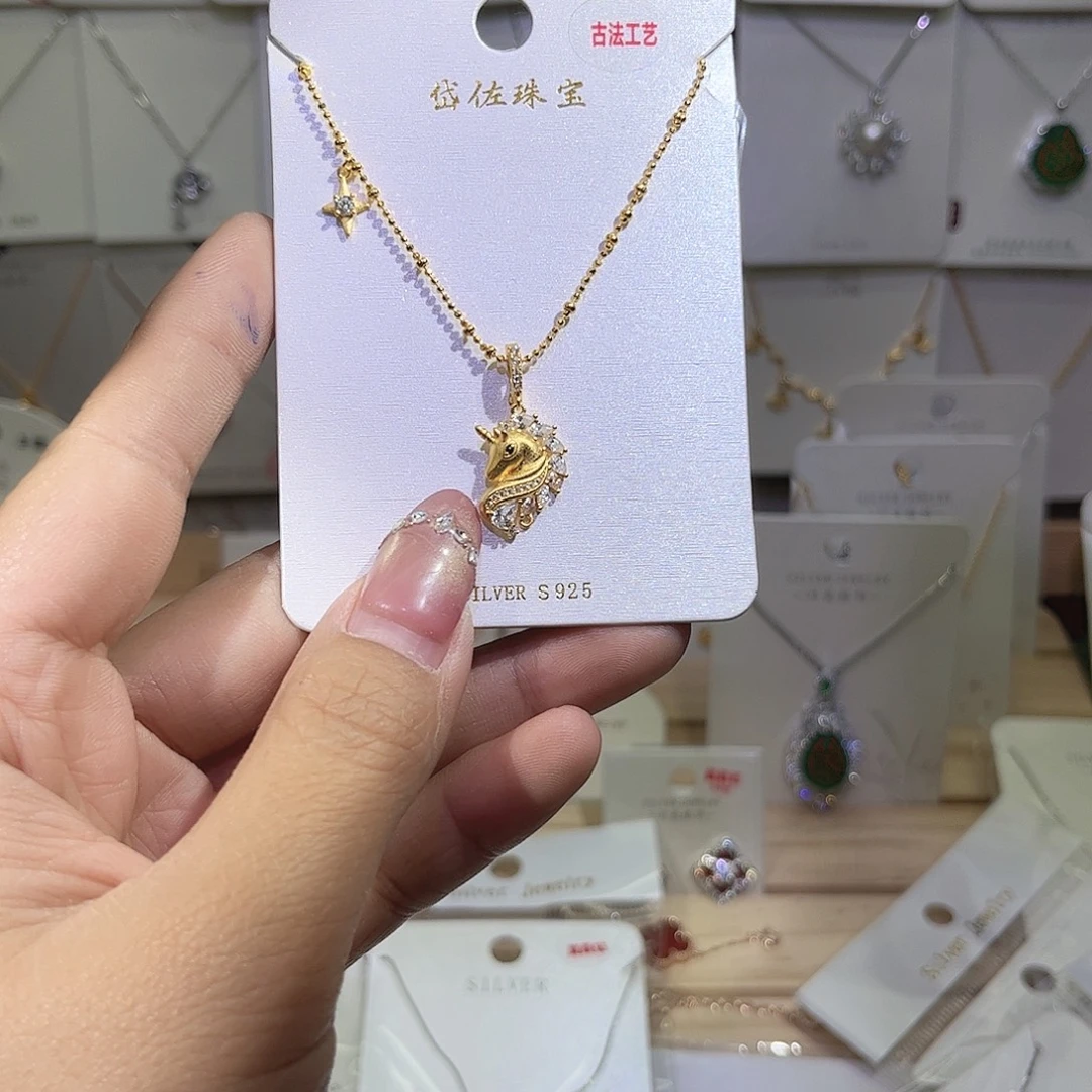 合成立方氧化锆纯银独角兽85