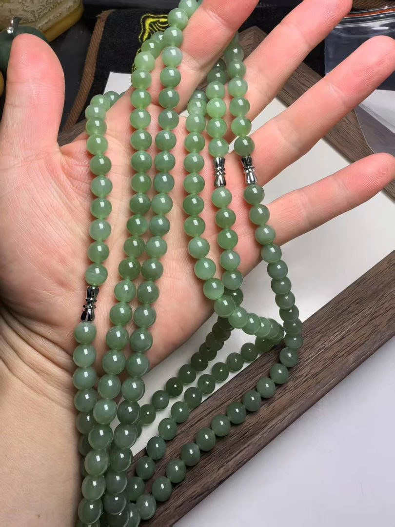 1288和田玉苹果色妈妈链一条（拍一发一.多样性发货）