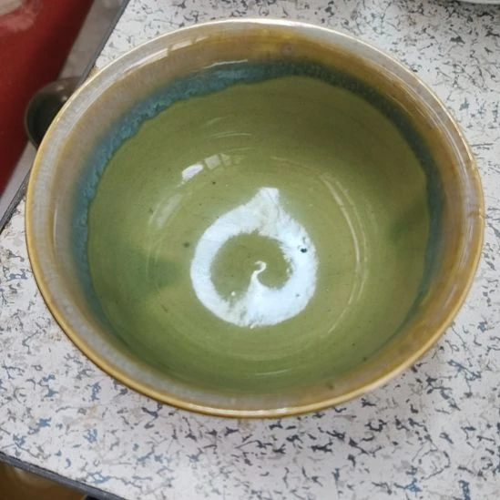 瓷片五厂，七厂各种摆件，瓷片，均有瑕疵！