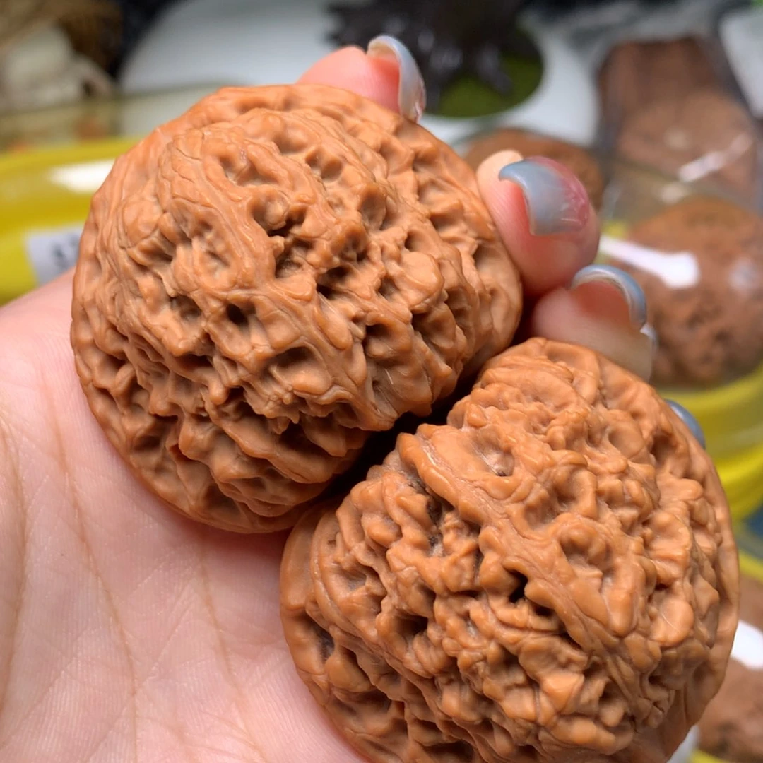 大***森文玩核桃把件47-22263-02