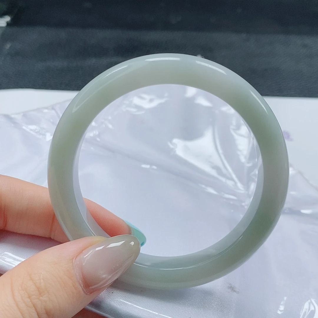 【闪购商品】未镶嵌手镯翡翠464号