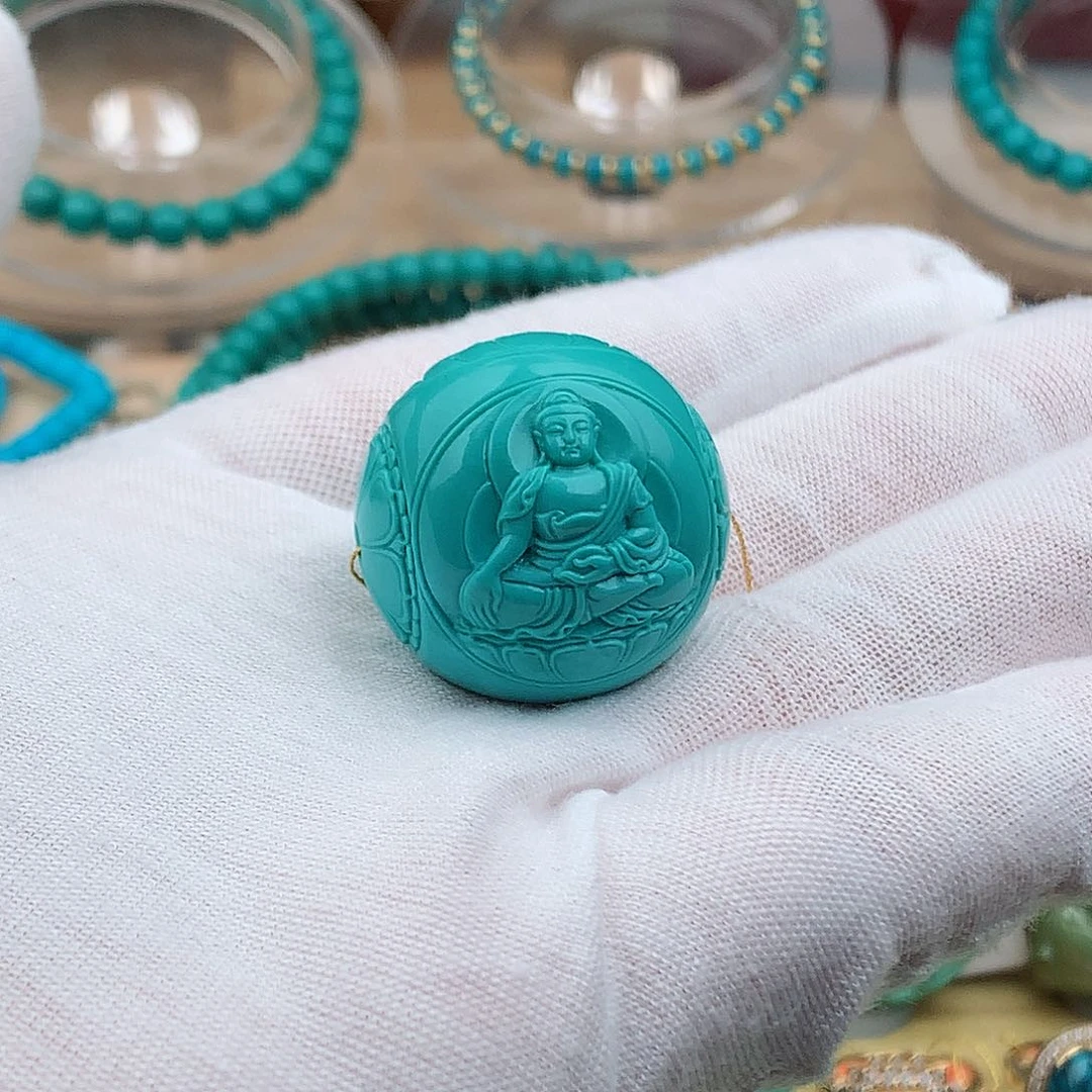 绿松石颈饰未镶嵌