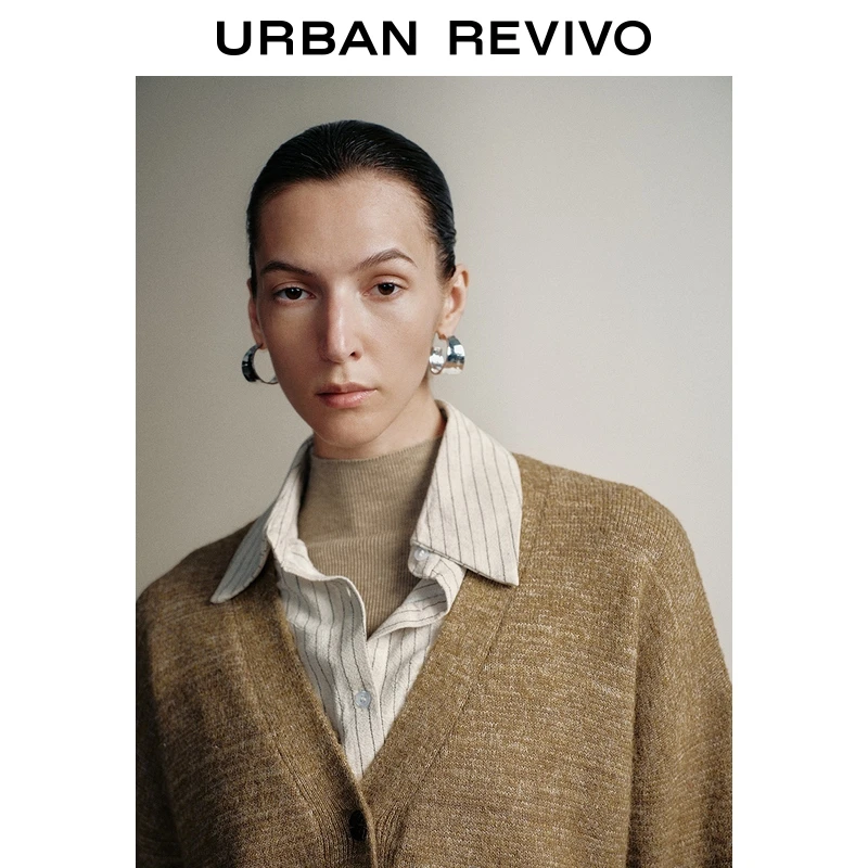 UR2025冬季新款女装琥珀流光风真两件短款针织开衫ULG950009