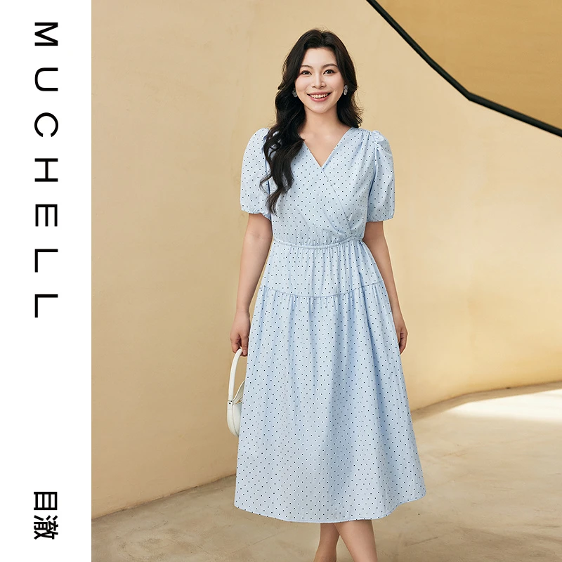 目澈MUCHELL夏季新款【摘星】V领抽绳收腰大码波点连衣裙MDS2LD2305