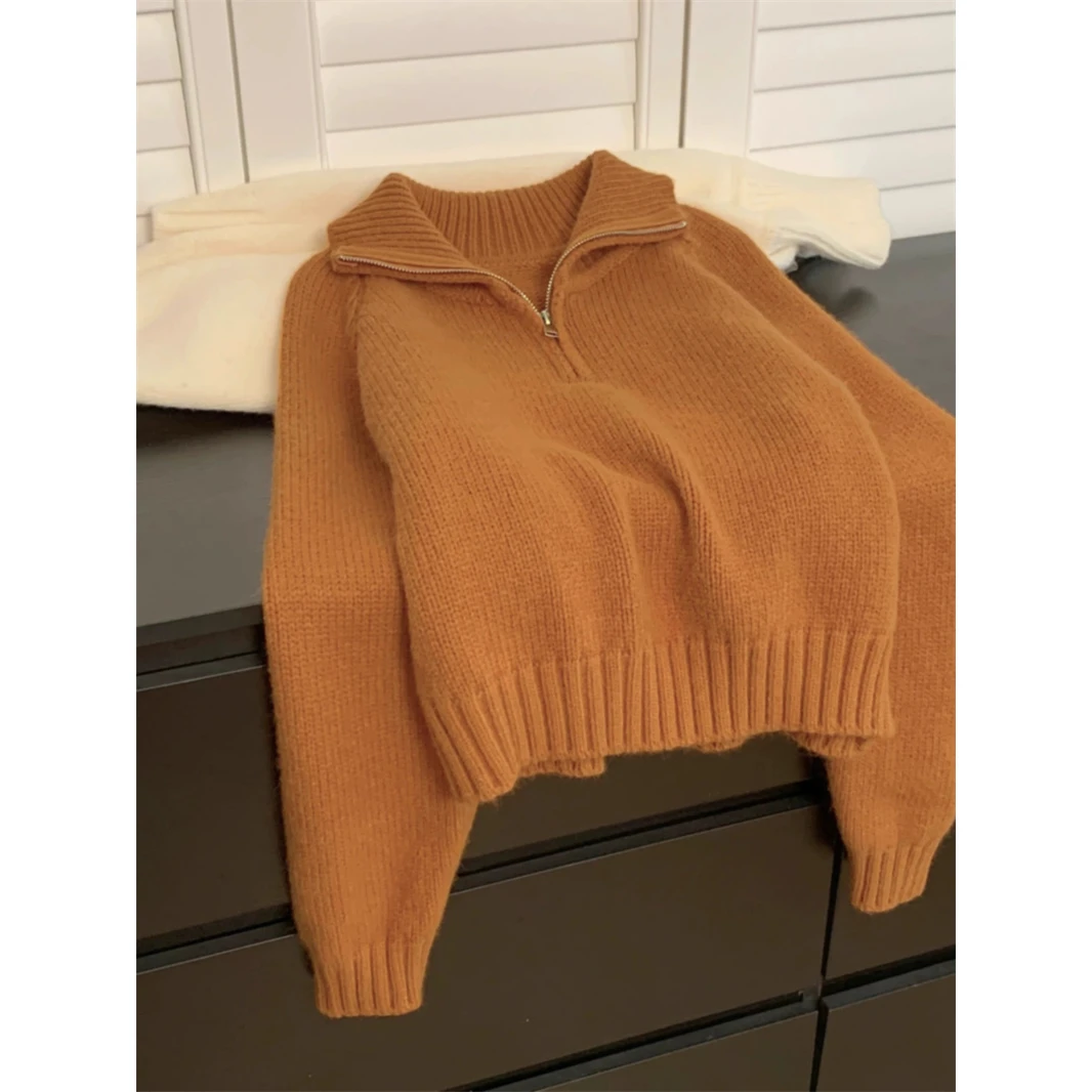 白色浣熊绒拉链翻领短款套头毛衣女秋冬慵懒风冬季加厚内搭针织衫